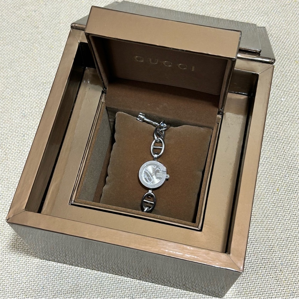 Gucci Horse Bit Chainlink Charm Watch Bracelet